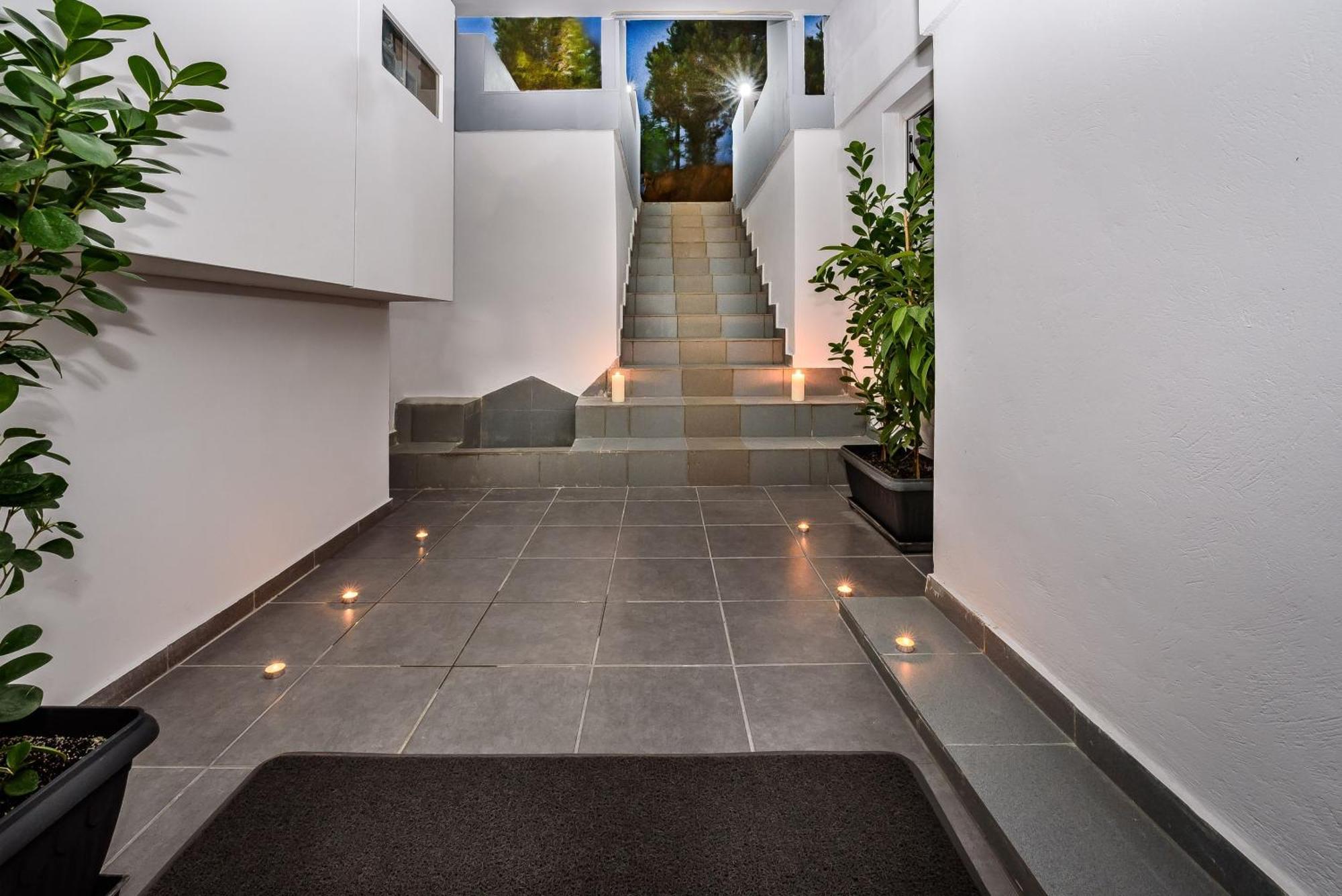 Solar Apartments Agia Marina Екстериор снимка
